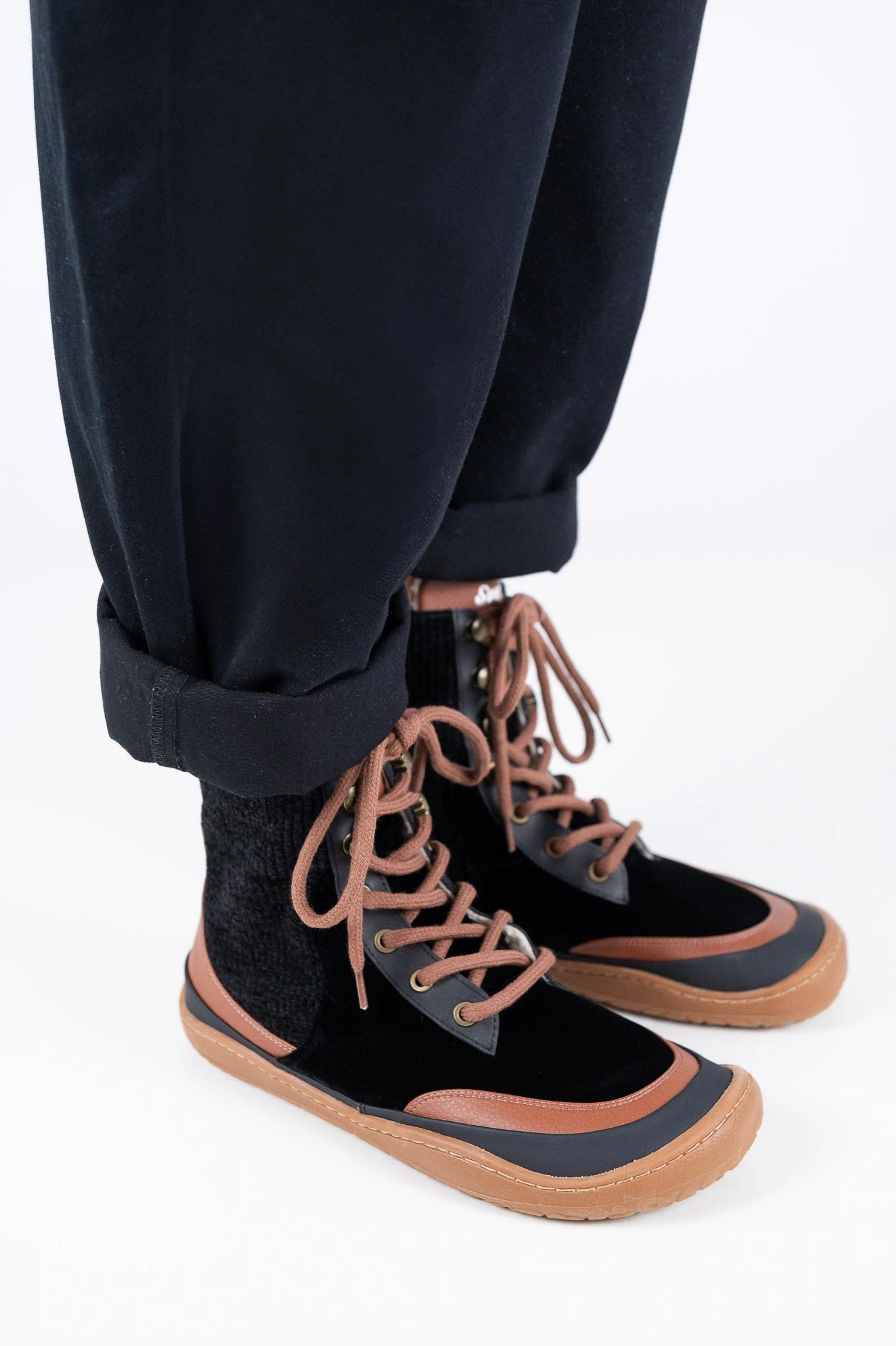 Босоногие ботинки Sambas the bambas Ebony — чёрные, фото 8